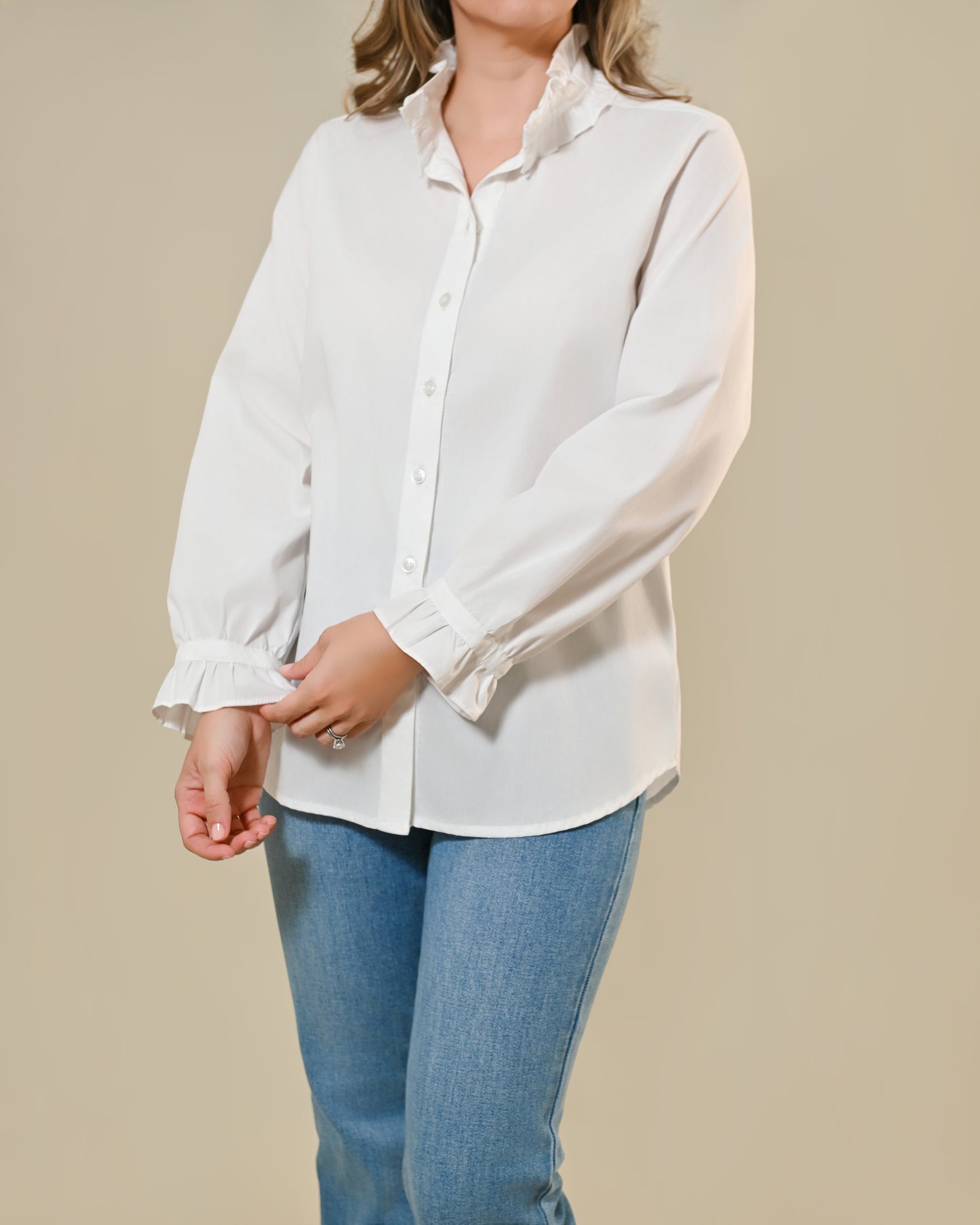 Camisa Ruffle Neck