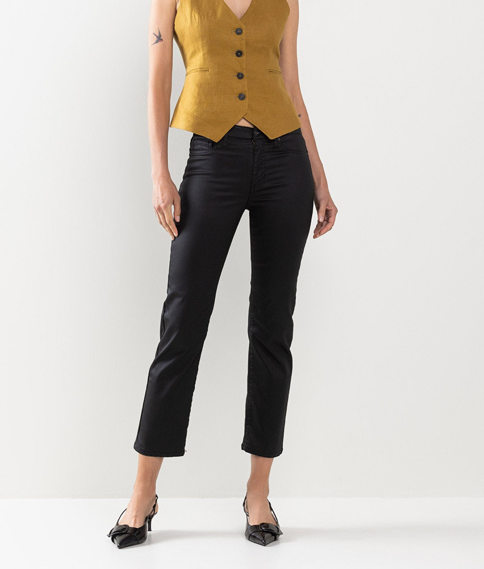 Medium Rise Black Jeans
