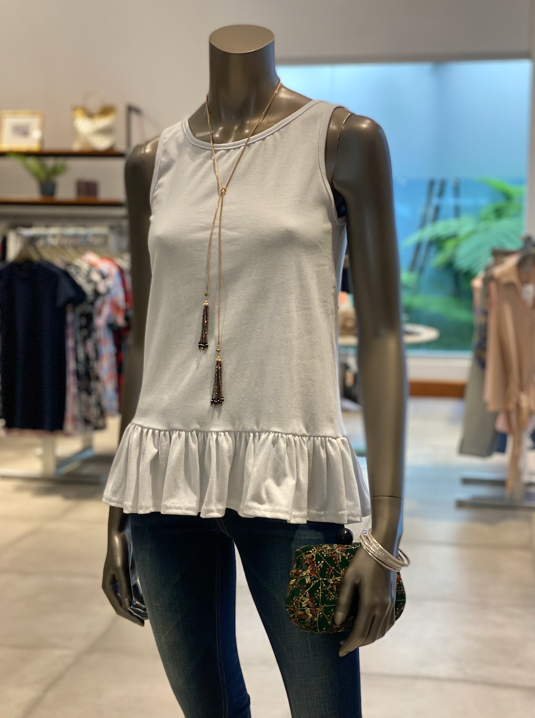 Top Básico Peplum
