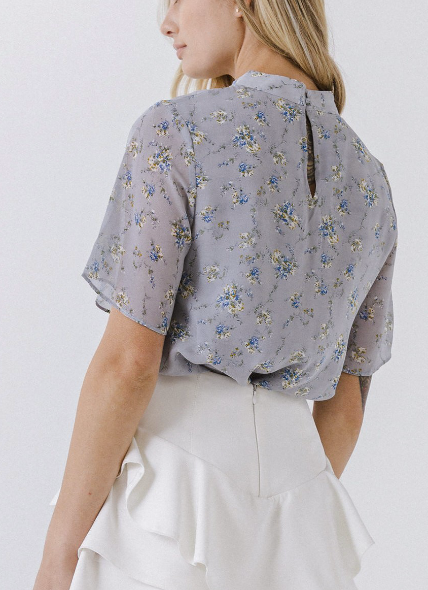 Floral Neck Cut Out Top