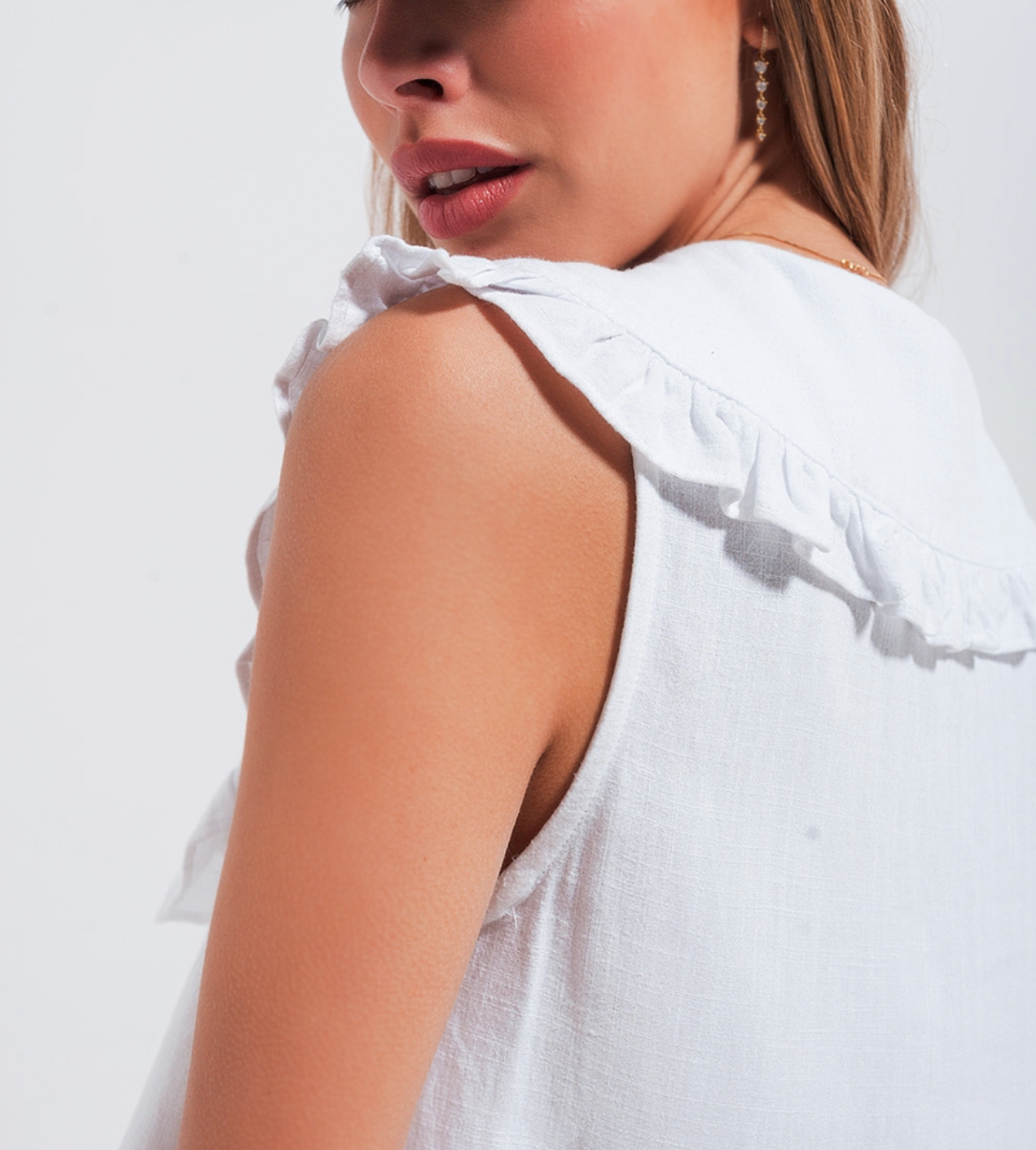 Bib Collar Top